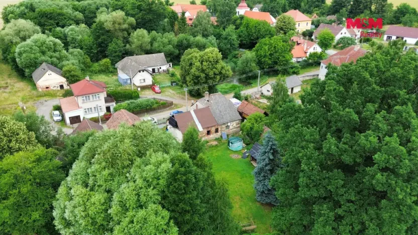 Prodej rodinného domu, Nemyšl - Hoštice, 150 m2