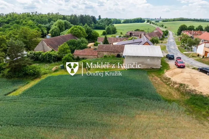 Prodej pozemku, Medlice, 550 m2