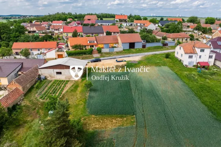 Prodej pozemku, Medlice, 550 m2