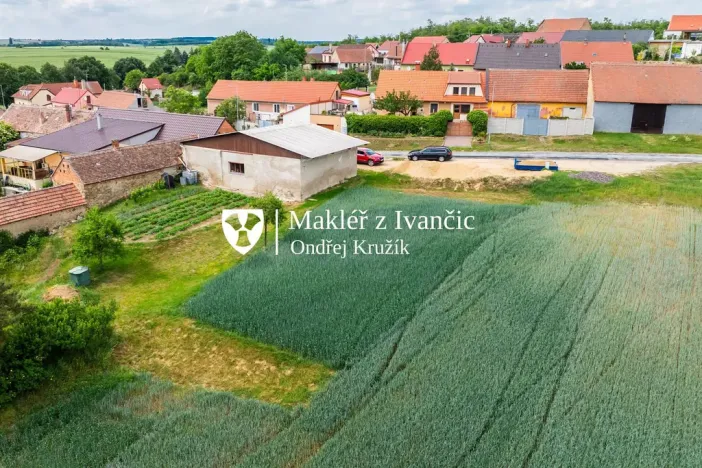 Prodej pozemku, Medlice, 550 m2