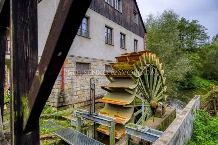Prodej ubytování, Červená Lhota, 1220 m2