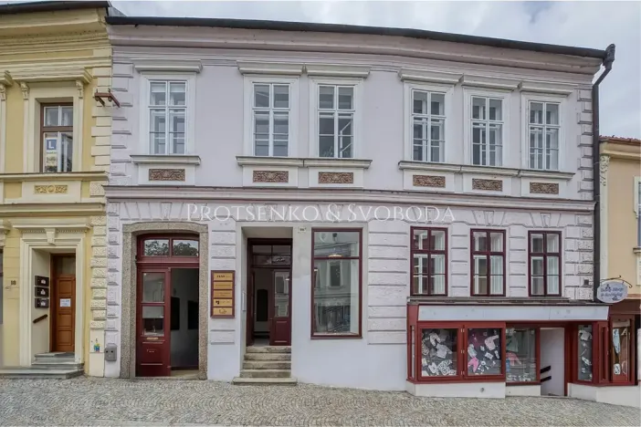 Pronájem kanceláře, Třebíč, Hasskova, 127 m2