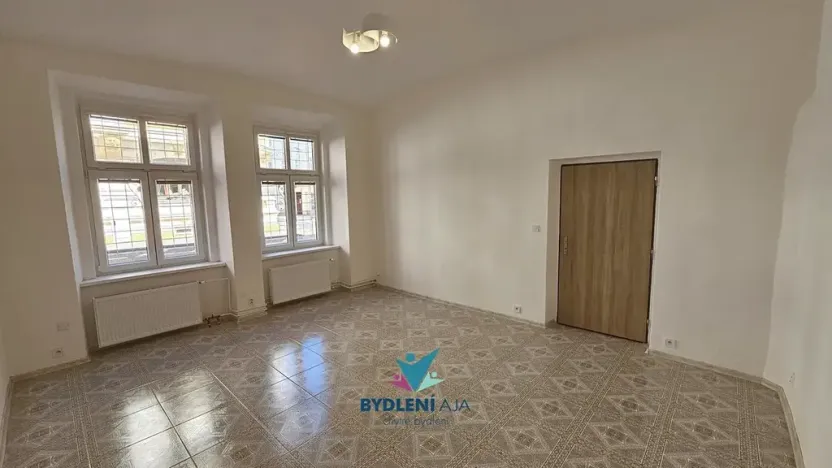 Pronájem bytu 2+1, Teplice, J. V. Sládka, 66 m2