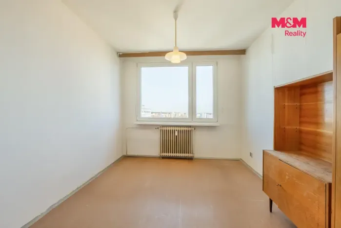 Prodej bytu 3+1, Kladno - Kročehlavy, Děčínská, 76 m2