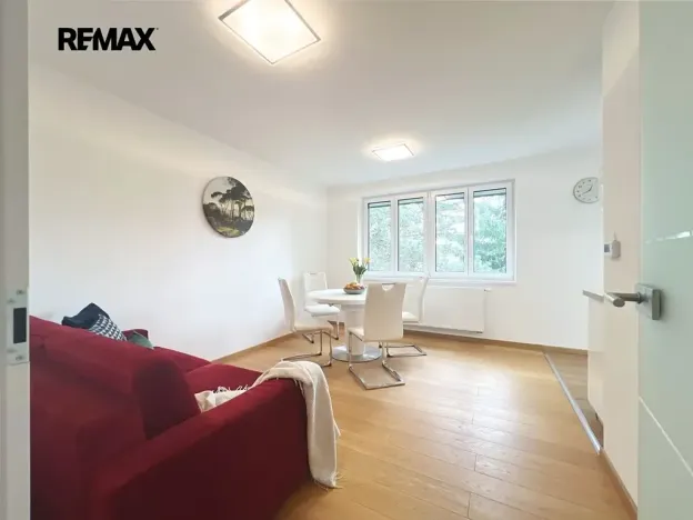 Prodej bytu 3+kk, Luhačovice, Lesní, 74 m2