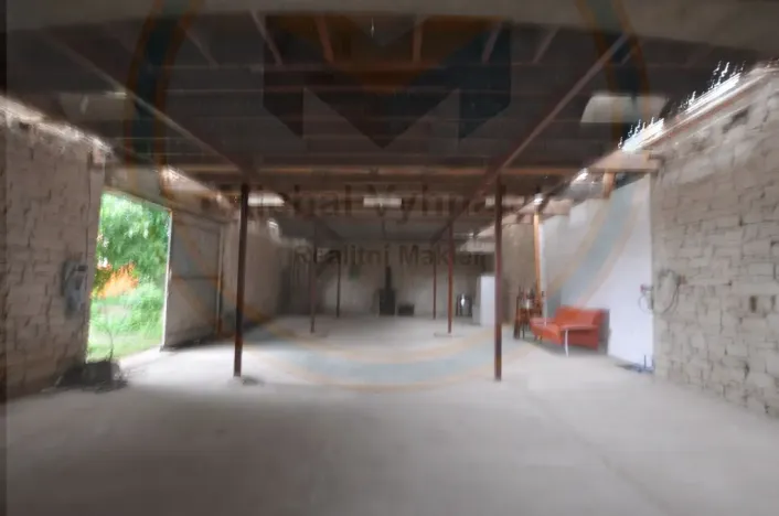 Pronájem komerční, Hrobce, 130 m2