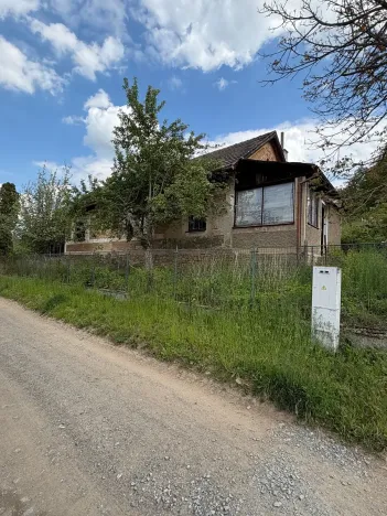 Prodej rodinného domu, Chocerady, 150 m2