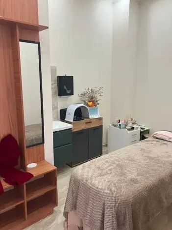 Pronájem obchodního prostoru, Praha - Košíře, Naskové, 125 m2