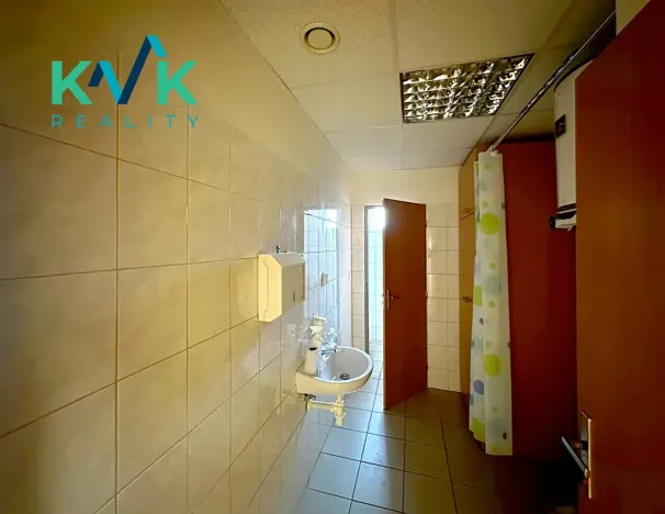 Pronájem obchodního prostoru, Ostrov, Hlavní třída, 160 m2