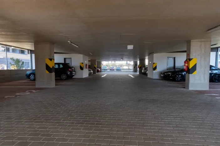 Pronájem bytu 2+kk, Praha - Střížkov, Makedonská, 55 m2