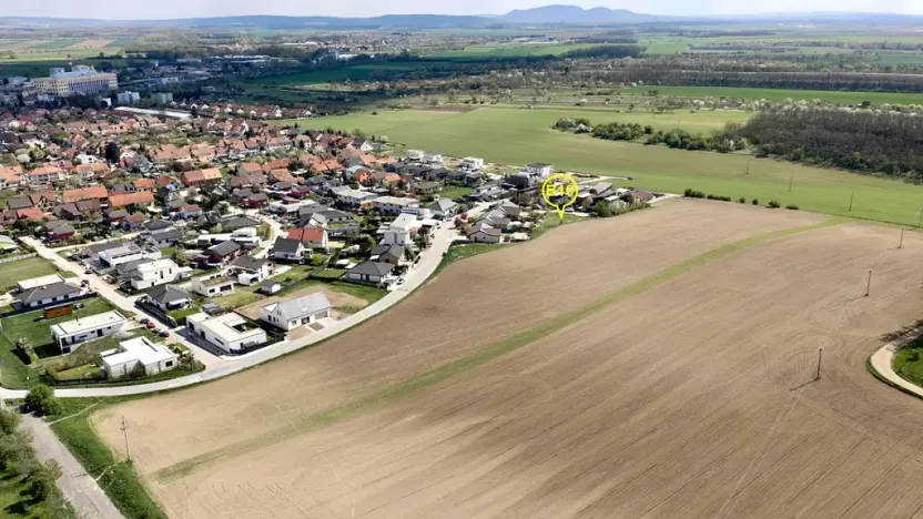 Prodej pozemku pro bydlení, Hrušovany u Brna, Pod Střediskem, 1169 m2