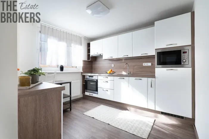 Prodej rodinného domu, Praha - Miškovice, Všetatská, 172 m2