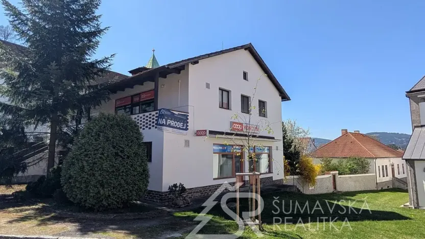 Prodej obchodního prostoru, Žihobce, 330 m2