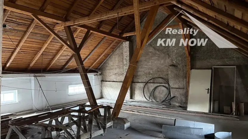 Prodej rodinného domu, Roštění, 147 m2