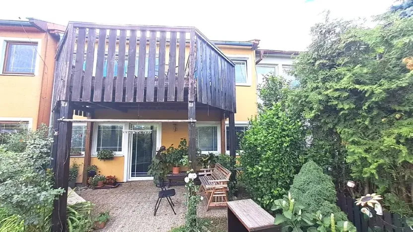 Prodej rodinného domu, Tišice, Hasičská, 150 m2