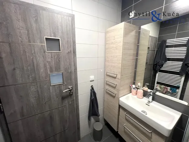 Prodej rodinného domu, Beňov, 235 m2
