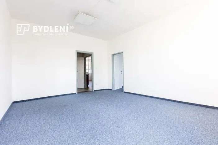 Pronájem kanceláře, Teplice, Tolstého, 2109 m2