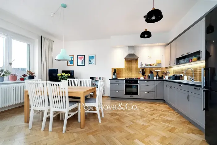 Prodej bytu 4+kk, Praha - Žižkov, Viklefova, 100 m2
