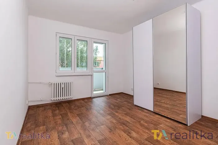 Prodej bytu 2+1, Karviná, Haškova, 54 m2