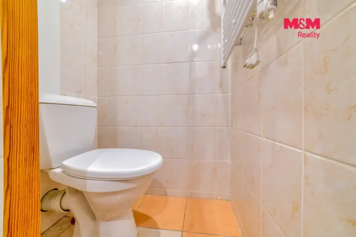Pronájem bytu 1+1, Karlovy Vary - Rybáře, U Koupaliště, 36 m2