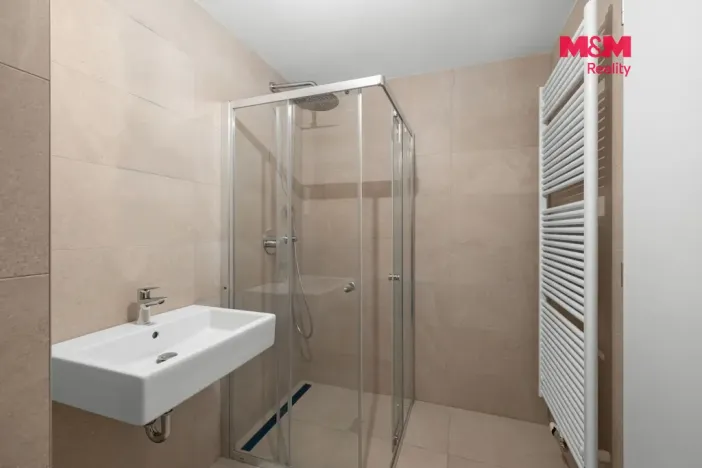 Prodej bytu 1+kk, Kladno - Dubí, Ke křížku, 25 m2