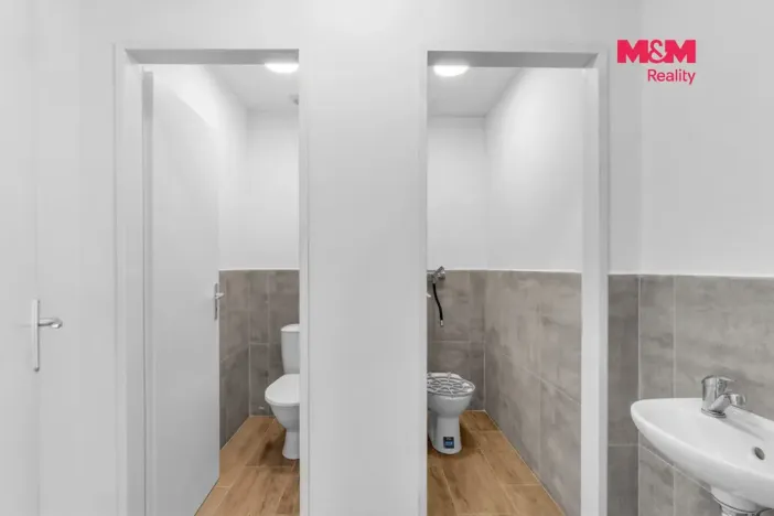 Pronájem výrobních prostor, Nová Paka, Přibyslavská, 450 m2