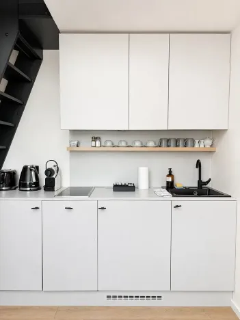Prodej ubytování, Praha - Karlín, Prvního pluku, 26 m2