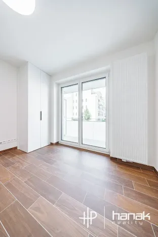 Pronájem bytu 1+kk, Olomouc, Třída Jiřího Pelikána, 33 m2