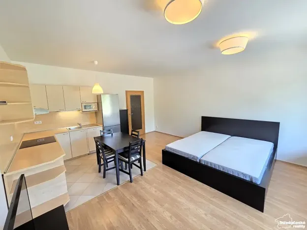Pronájem bytu 1+kk, Praha - Letňany, Pavla Beneše, 35 m2
