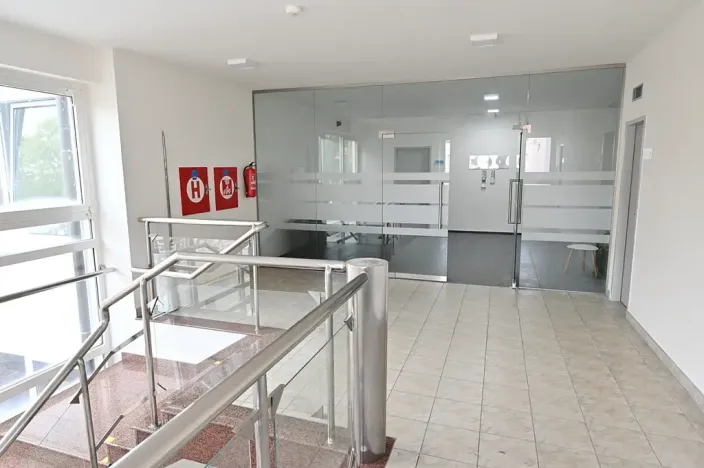 Pronájem kanceláře, Praha - Prosek, Litvínovská, 31 m2