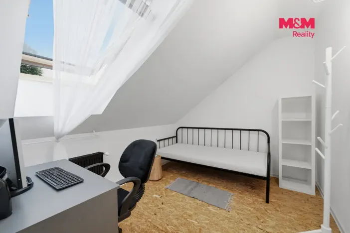 Prodej rodinného domu, Malíkov, 180 m2