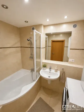 Pronájem bytu 3+kk, Praha - Vinohrady, Korunní, 85 m2