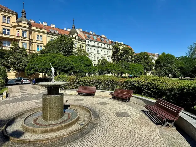 Pronájem bytu 3+kk, Praha - Vinohrady, Korunní, 85 m2