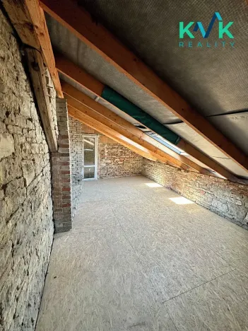 Prodej rodinného domu, Kroučová, 160 m2