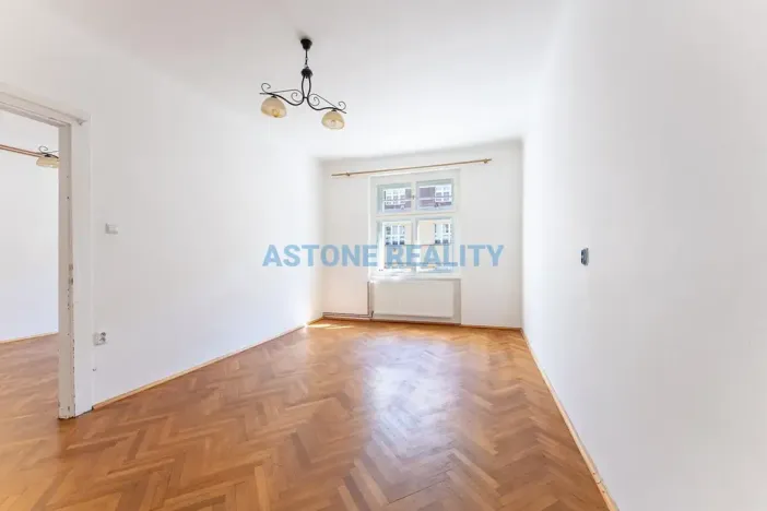 Prodej bytu 3+1, Praha - Vinohrady, Čáslavská, 85 m2