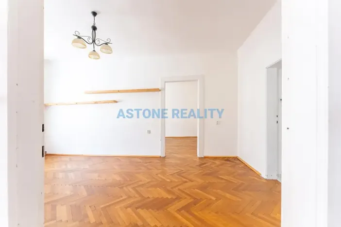 Prodej bytu 3+1, Praha - Vinohrady, Čáslavská, 85 m2