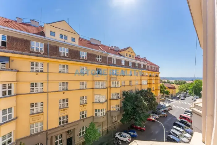 Prodej bytu 3+1, Praha - Vinohrady, Čáslavská, 85 m2