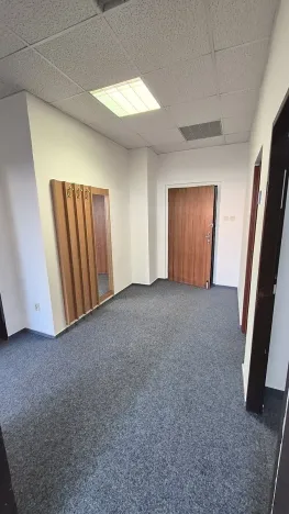 Pronájem kanceláře, Praha - Nové Město, Politických vězňů, 153 m2