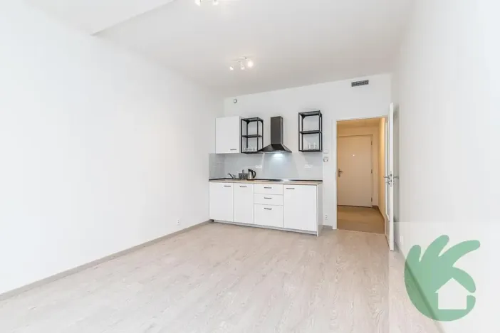 Pronájem bytu 1+kk, Praha - Strašnice, Počernická, 26 m2