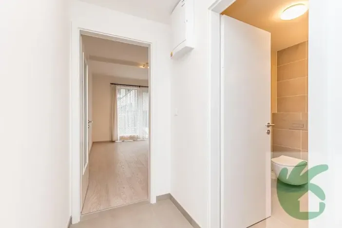 Pronájem bytu 1+kk, Praha - Strašnice, Počernická, 26 m2