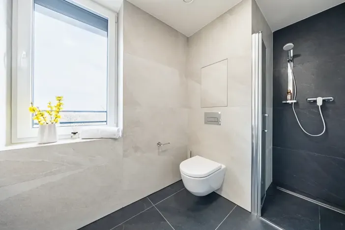 Pronájem bytu 3+kk, Praha, Výstavní, 72 m2