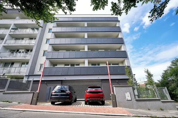 Prodej bytu 2+kk, Praha - Michle, Psárská, 79 m2