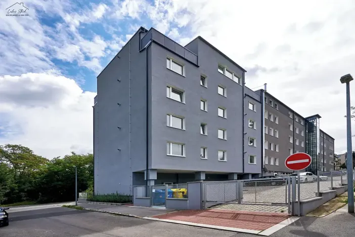 Prodej bytu 2+kk, Praha - Michle, Psárská, 79 m2