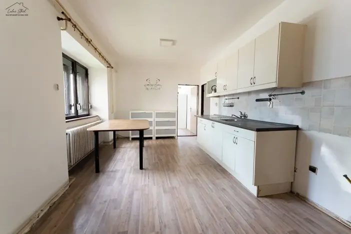 Prodej komerční nemovitosti, Račiněves, 435 m2