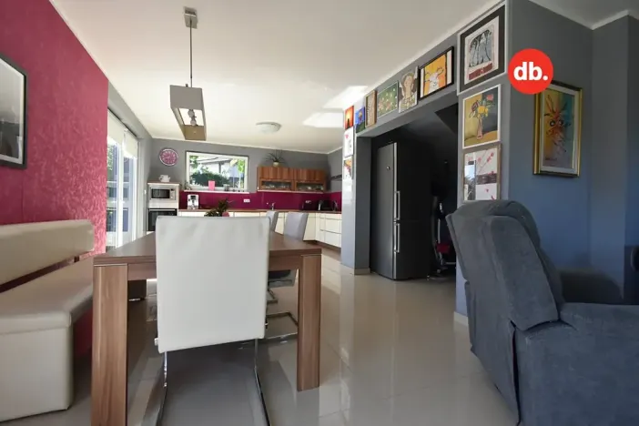 Prodej vícegeneračního domu, Otovice, Na Louce, 280 m2