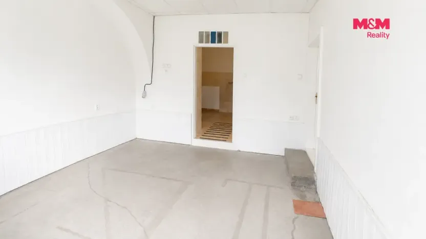 Pronájem komerční nemovitosti, Hranice - Hranice IV-Drahotuše, 29 m2