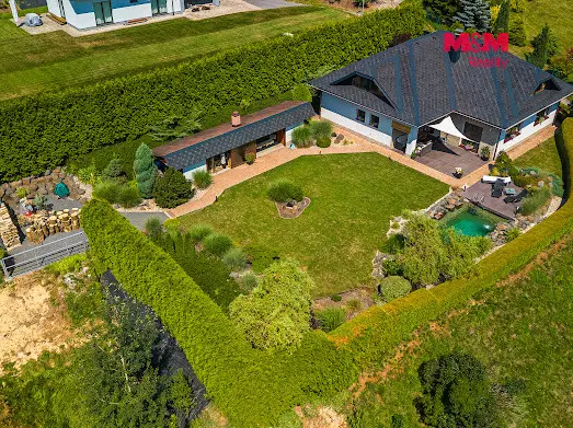 Prodej rodinného domu, Chuchelna, 290 m2