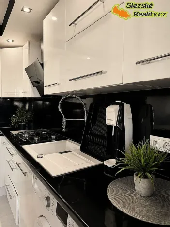 Prodej bytu 2+kk, Ostrava, Svojsíkova, 48 m2