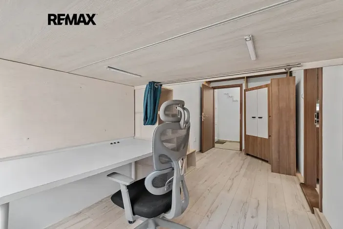 Pronájem bytu 2+kk, Plzeň, Koterovská, 36 m2