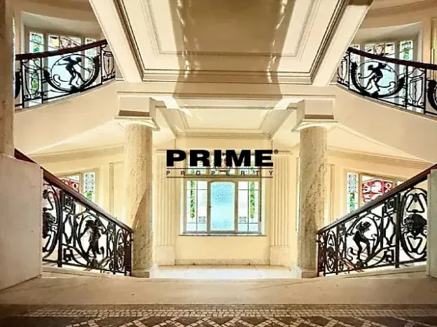 Pronájem kanceláře, Praha - Nové Město, Spálená, 361 m2